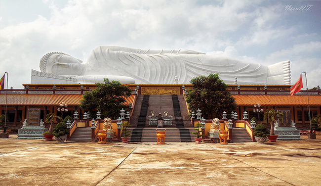 hoi khanh pagoda