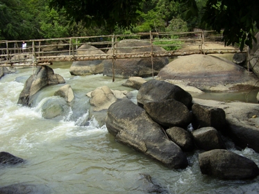 Cross Jungle to Discover Mai Waterfall 