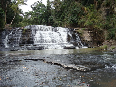 Ba Tang Waterfall