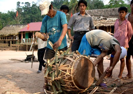 Breaking Drum Festival of the Ma Coong in Quang Binh