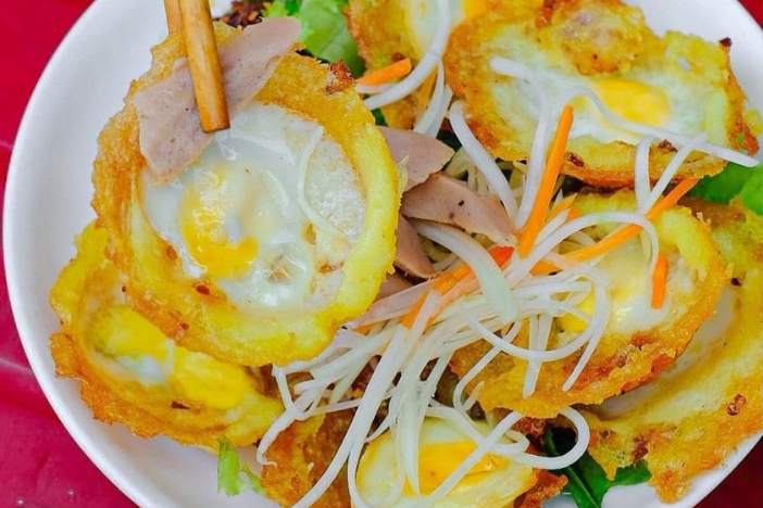 Must-try-Banh-Can-when-visit-Mui-Ne-VietNam