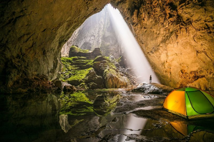 Discover the Wonders of Son Doong Cave 