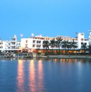 Huong Giang Hotel