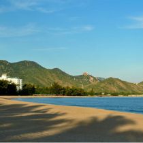 Explore Ninh Chu Beach
