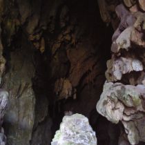 Watching a giant stalactite elephant in Pa Thom cave