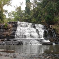 Visit Dak Nong to Contemplate Ba Tang Waterfall