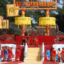 Lam Kinh festival