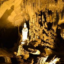 Hua Ma Cave - mysterious place for tourists