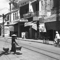 Photos recall streets of a vanished Hanoi
