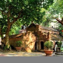 Nguyen Phi Y Lan Temple
