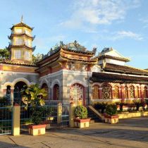 Tam Bao pagoda