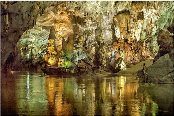 Exploring the natural beauty of Phong Nha-Ke Bang national park