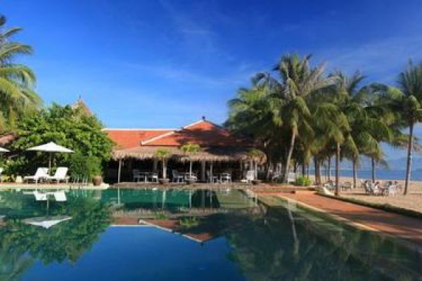 Vietnam beach resort offers 18 holes of golf in special promotion
