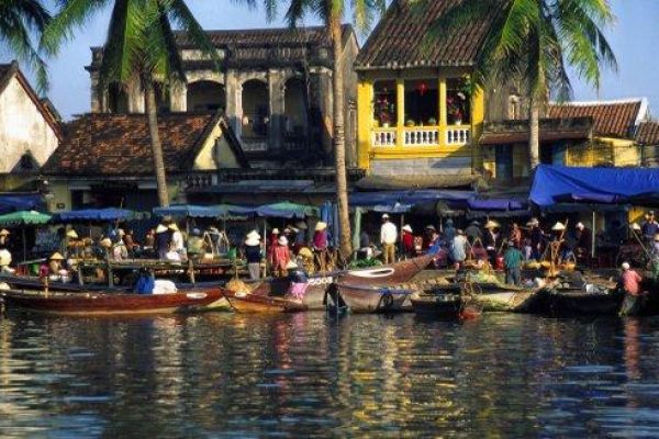 A world heritage site and shopper’s paradise in Hoian