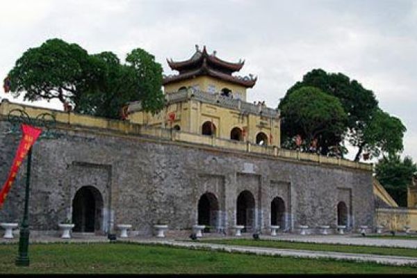 Thang Long Royal Citadel's Tet tourism success