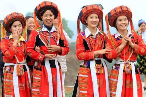 The beauty of young women of ethnic minorities