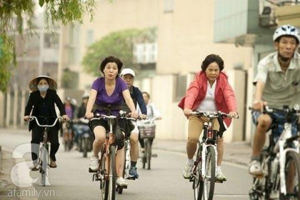 Cycling – new fashion in Hanoi