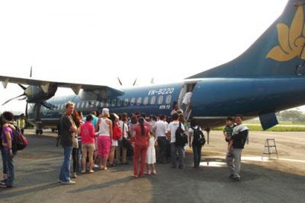 Vietnam Airlines opens flight from Nha Trang to Moscow
