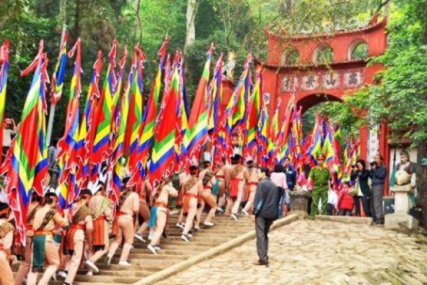 Hung Kings Anniversary – Hung Temple Festival 2013