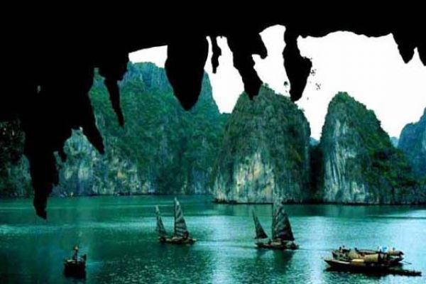 Quang Ninh puts high hopes on spiritual tourism