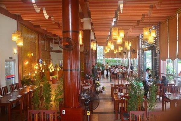 Saigon-Ha Long opens new restaurant in Ha Long Bay