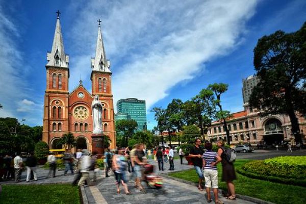 Saigon's Notre Dame Cathedral- the worth attraction to visit