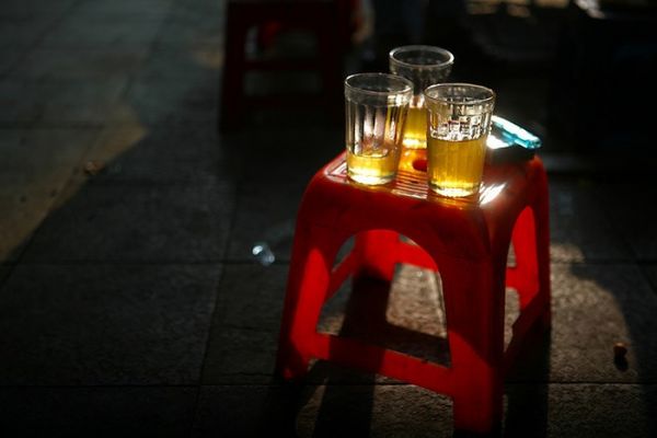 Culture of Ice Green Tea on Hanoi streets