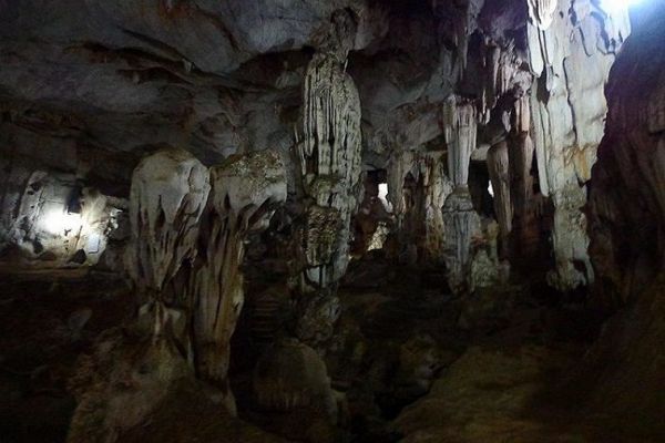 Discover Doi Cave in Cao Bang