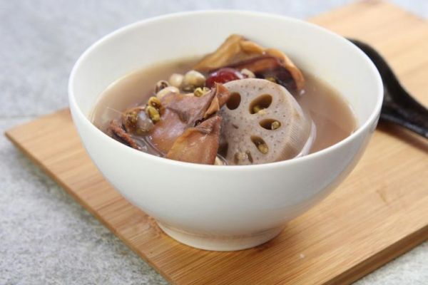 Lotus root soup