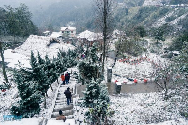 Snow in tropical Vietnam
