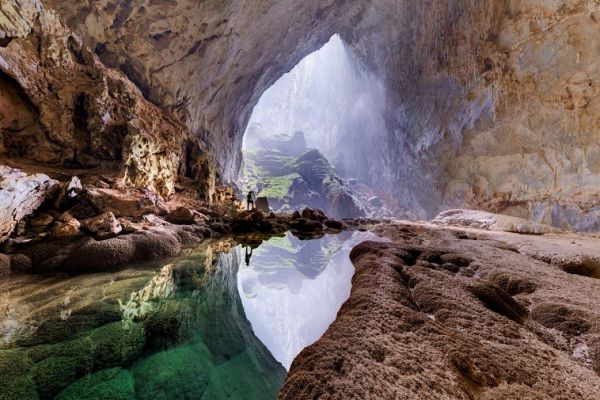 Vietnam’s Son Doong Cave through U.S. photographer’s lens