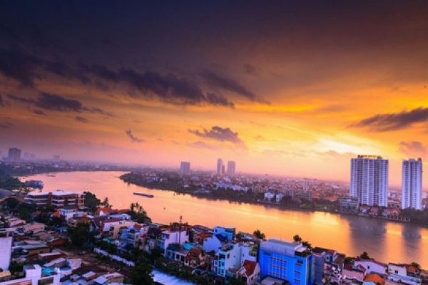 The hidden beauty of Saigon River