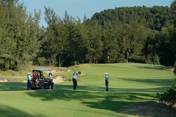Da Nang hosts sixth Asia Golf Tourism Convention