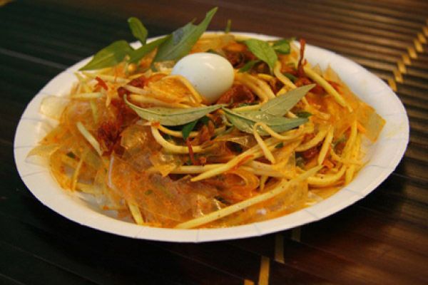 Vietnamese Mixed Rice Paper Street Food (Banh Trang Tron)