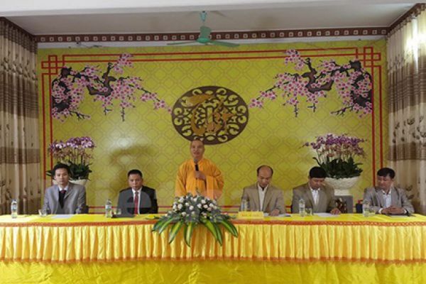 Buddhism spring festival open in early February, Son Tay town