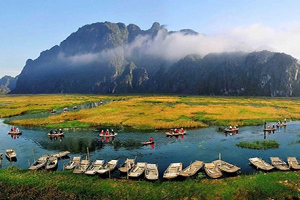The beauty of Van Long Natural Reserve through pictures