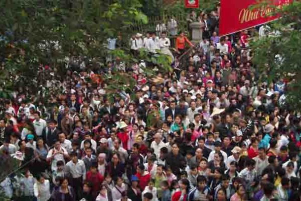  Hung Kings Temple Festival opens 