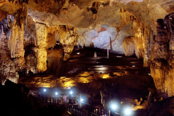 Beautiful photos of Thien Duong Cave