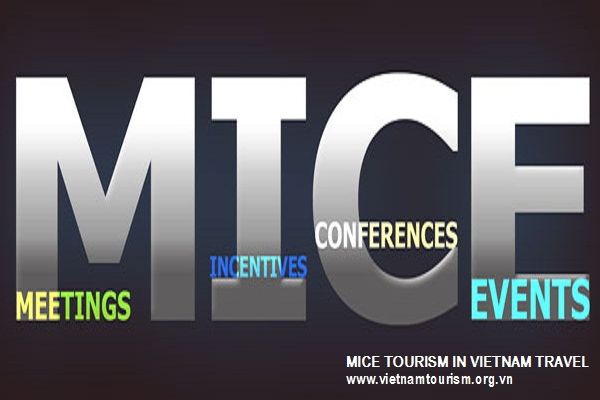 Vietnam travel companies and Airlines cooperate to develop MICE tourism