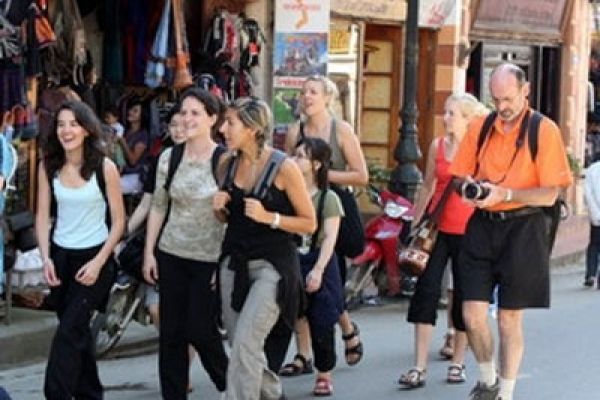 Numbers of Foreign tourist to Vietnam travel up 18.4%