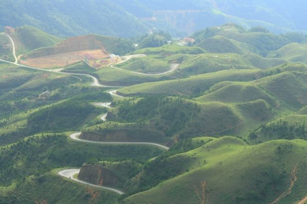 Spectacular landscape of Mau Son mountain in Lang Son