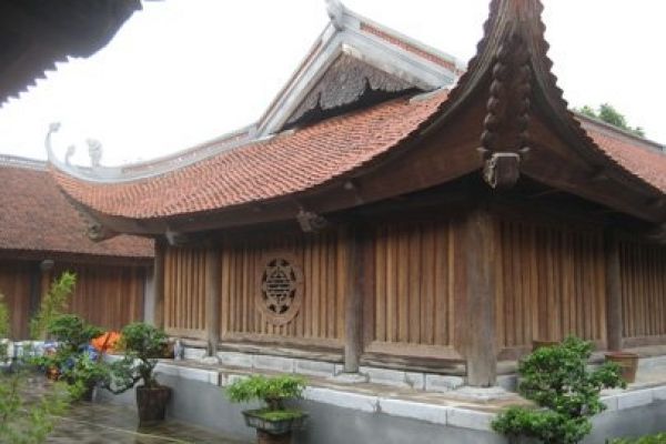 Phat Tich Pagoda - The cradle of Vietnamese Buddhism