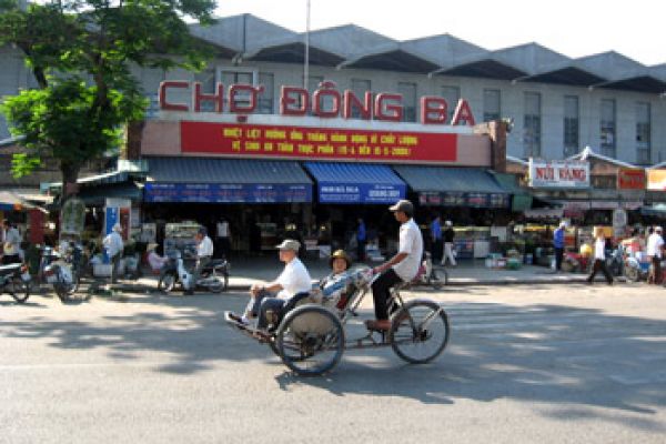 Dong Ba Market – A symbol of Hue’s culture