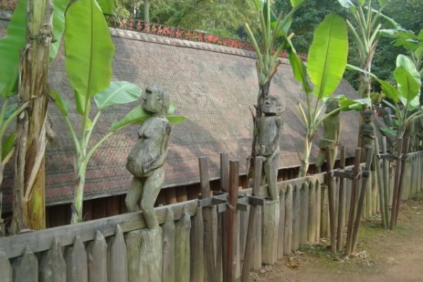 Tay Nguyen Grave House- A Distinctive Ritual of Ethnic People in the Central Highlands