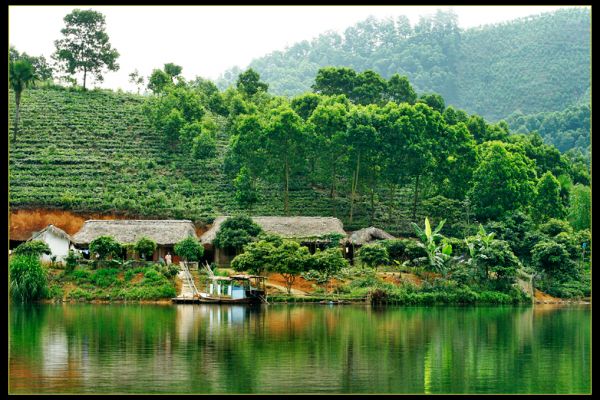 Ao Chau Pond- A Potential Ecotourism Destination in Phu Tho