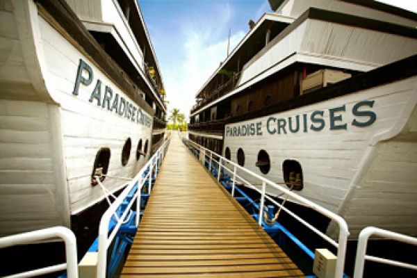 Five Star Paradise Cruises on Ha Long Bay