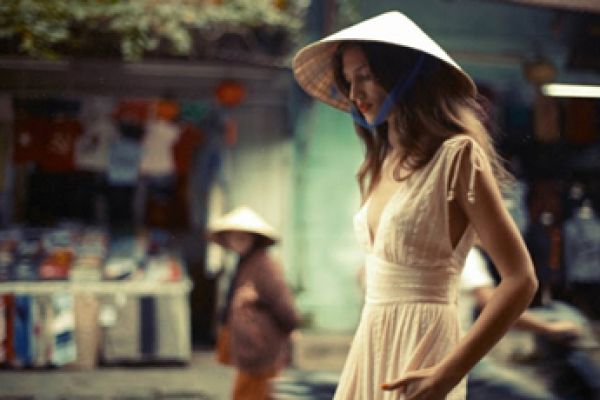 Sparkling Vietnam on Foreign Fashion Magazine