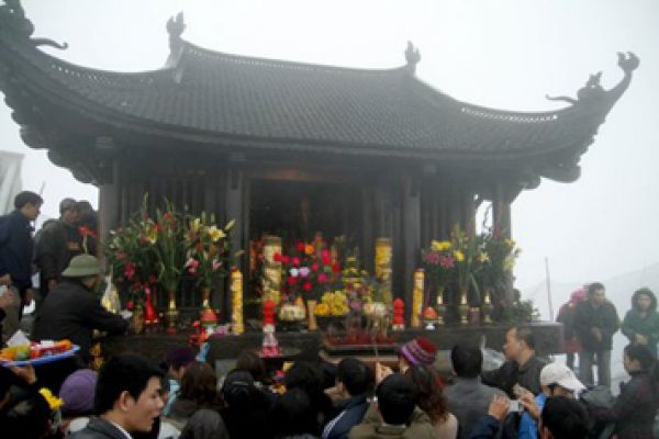 Bronze Pagoda established Asian Record