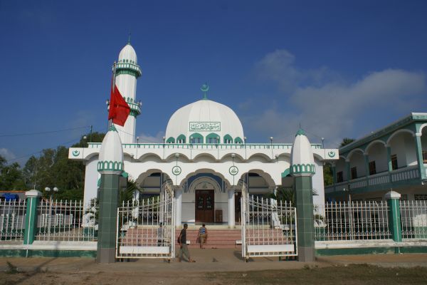 the biggest mosque in the heart of communist stronghold