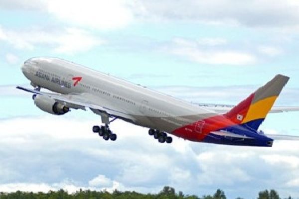Two more international air routes to Danang